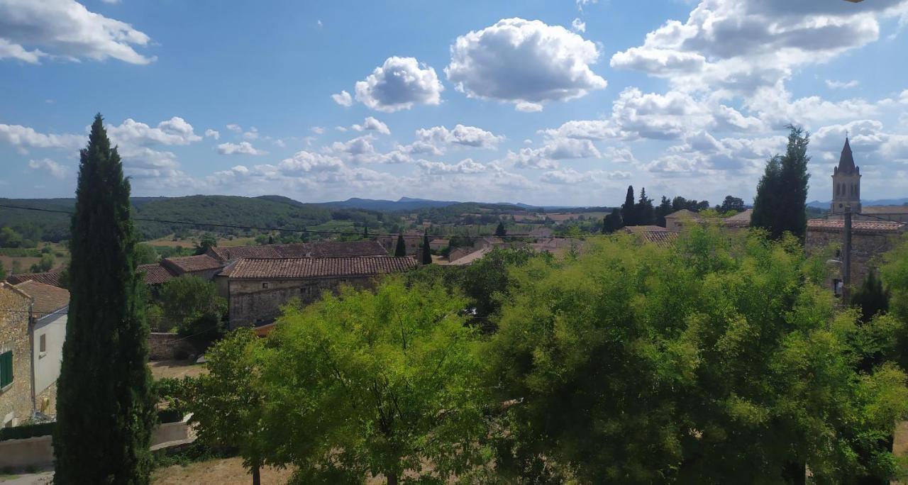 Le Gite Du Gamin Vagnas Bagian luar foto